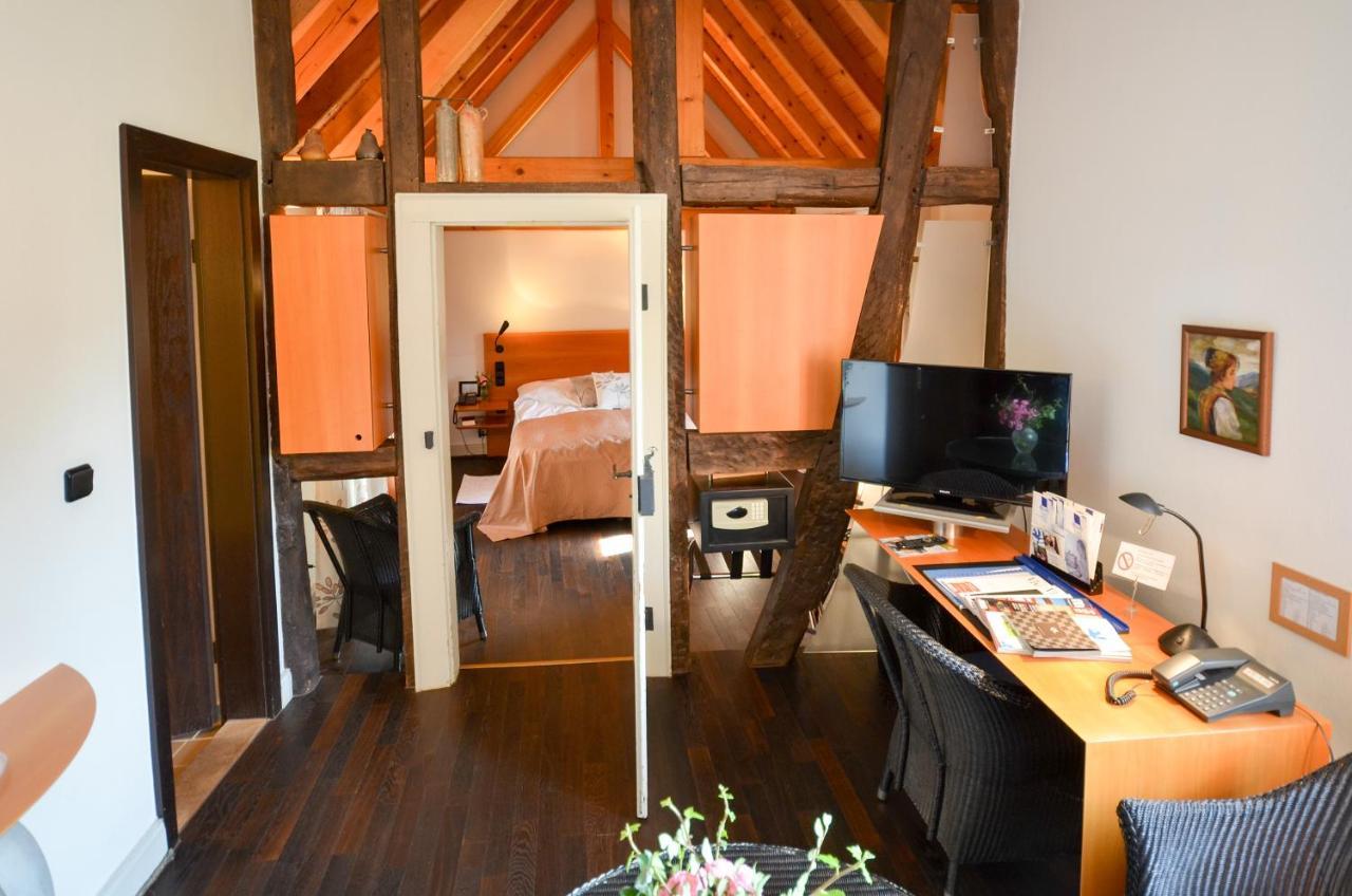 Restaurant & ****Hotel Hoeerhof Idstein Kültér fotó