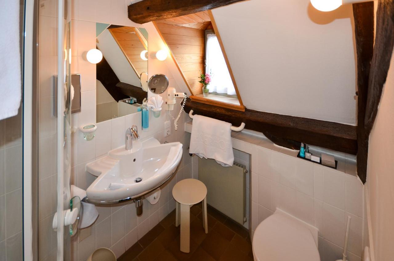 Restaurant & ****Hotel Hoeerhof Idstein Kültér fotó
